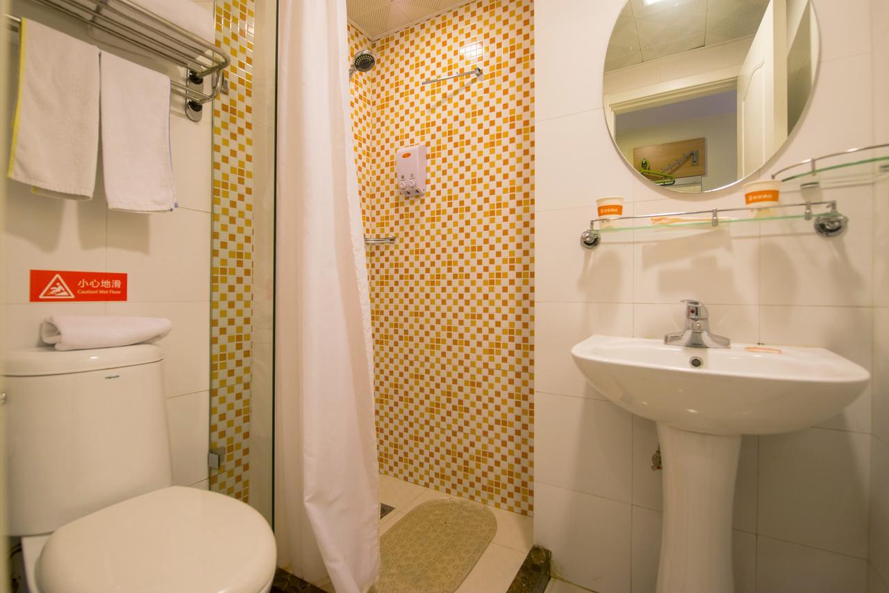 Home Inn Shanghai Hongqiao Terminal Jinshajiang Road Changfeng Dış mekan fotoğraf
