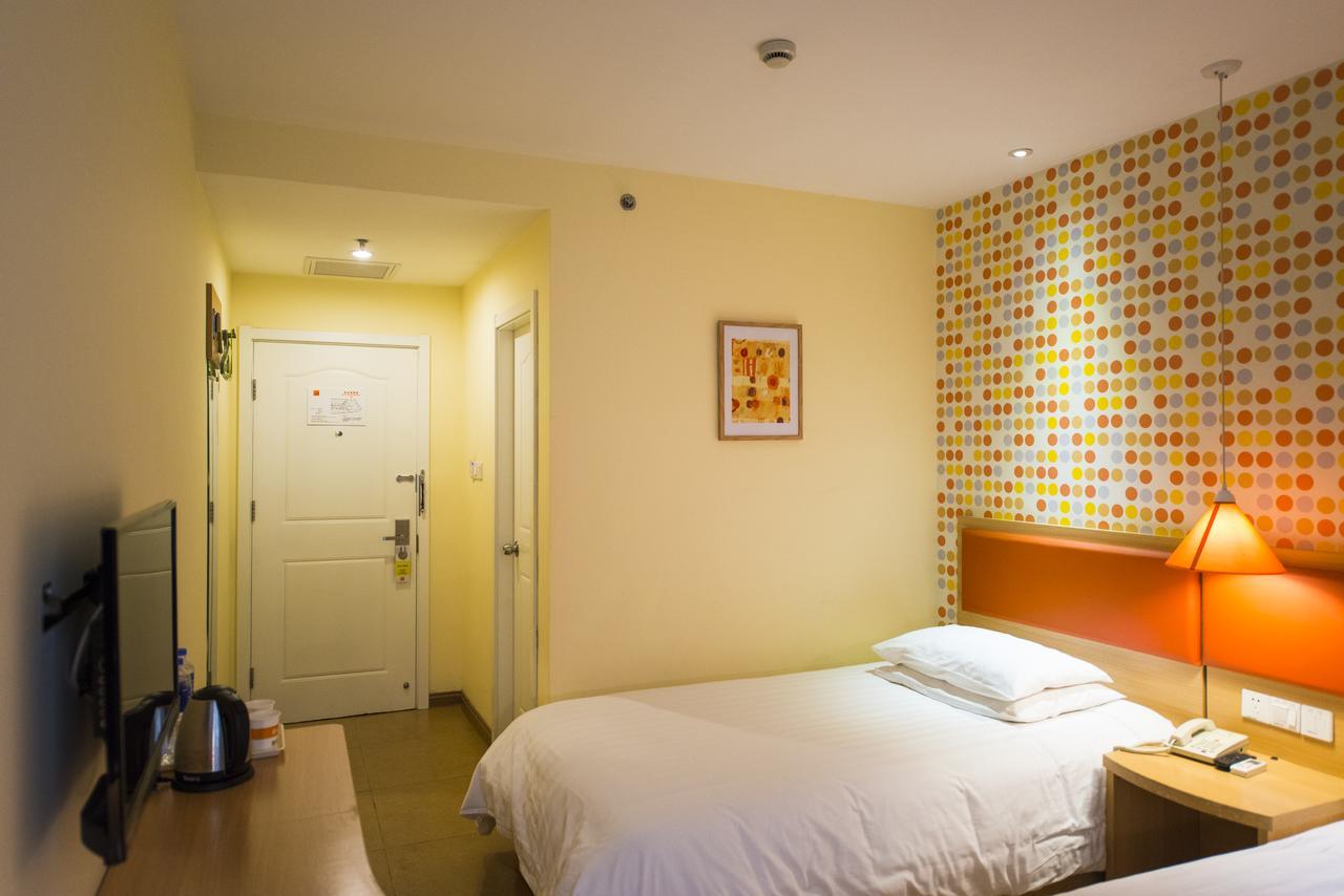 Home Inn Shanghai Hongqiao Terminal Jinshajiang Road Changfeng Dış mekan fotoğraf
